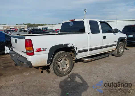 1999 Chevrolet Silverado 1500 Lt z USA, uszkodzony, nr VIN 1GCEK19T6XE177409